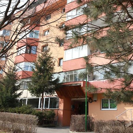 Cozy Apartment In בראשוב מראה חיצוני תמונה